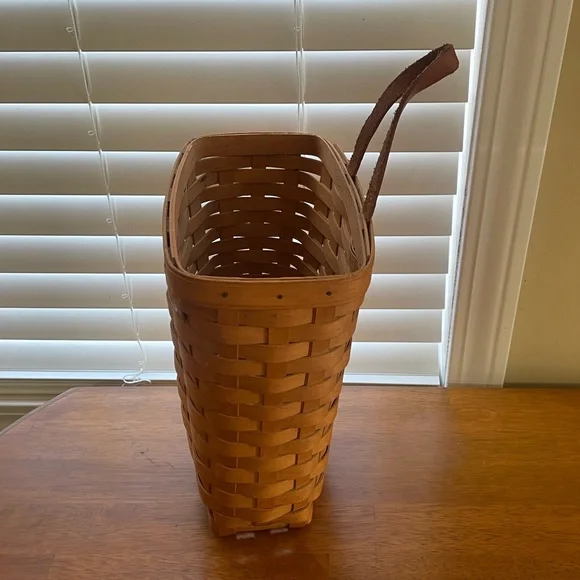 Longaberger Mail/Key basket - Picture 4 of 8